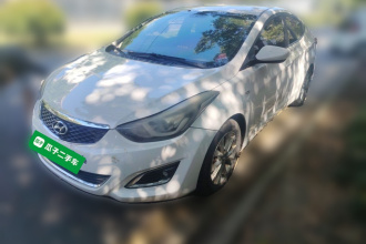 现代 朗动 2016款 1.6L 手动时尚型