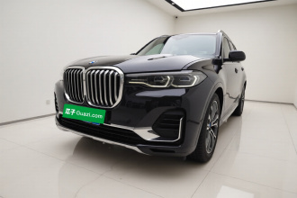 宝马X7 2022款 xDrive40i 领先型豪华套装