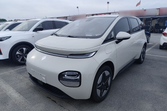 宝骏云朵 2023款 360 Plus