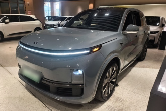 理想汽车 理想L8 2025款 Max 智能焕新版