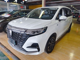 荣威iMAX8 2021款 400TGI Supreme系列陆尊版