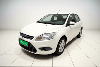 福特 福克斯 2013款 三厢经典 1.8L 手动基本型