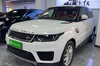 路虎 揽胜运动版 2020款 3.0 L6 SE