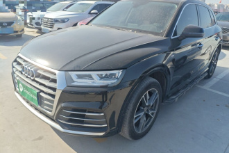 奥迪Q5L 2020款 40 TFSI 荣享时尚型