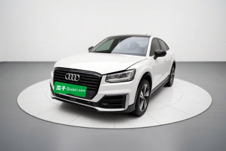 奥迪Q2L 2020款 35 TFSI 时尚动感型