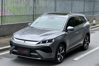 比亚迪 宋Pro新能源 2025款 第二代 DM-i 115KM卓越型