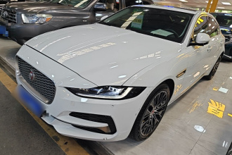 捷豹XEL 2020款 2.0T 250PS SE科技优雅版