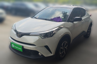 丰田C-HR 2018款 2.0L 领先天窗版 国VI