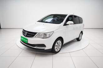 宝骏730 2019款 1.5L 手动超值型 7座 国VI