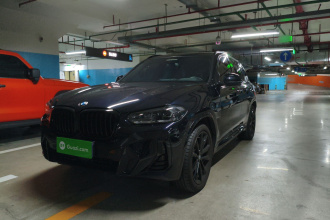 宝马X3 2023款 xDrive30i 尊享型 M曜夜套装