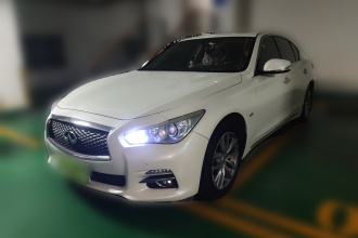 英菲尼迪Q50L 2015款 2.0T 舒适版