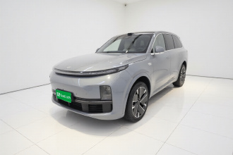 理想汽车 理想L8 2025款 Ultra 智能焕新版