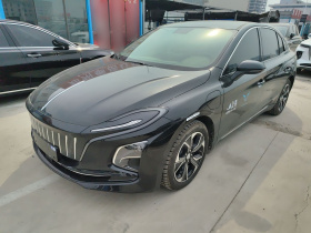 红旗E-QM5 2023款 改款 基础出行版