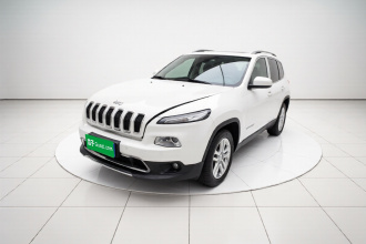 Jeep 自由光 2016款 2.4L 专业版
