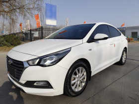 现代 悦纳 2016款 1.4L 自动炫酷版GLS