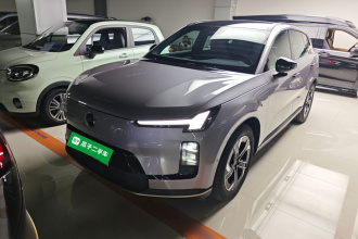 沃尔沃XC70插电式混动 2026款 两驱长续航Core
