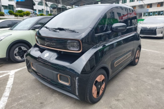 宝骏KiWi EV 2022款 艺术家轻享版 磷酸铁锂