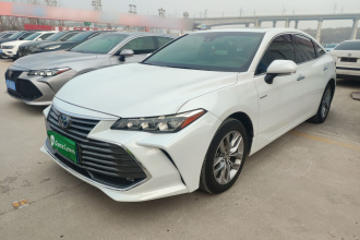 丰田 亚洲龙 2019款 双擎 2.5L 豪华版 国VI