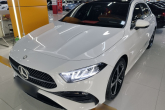 奔驰A级 2023款 A 200 L 时尚型