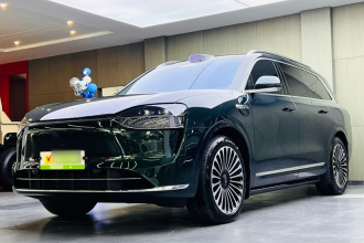 鸿蒙智行 问界M9 2025款 增程 Ultra版 52kWh 5座版 (192线激光雷达）