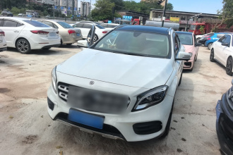 奔驰GLA 2019款 GLA 200 时尚型