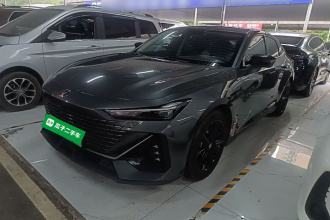 长安UNI-V 智电iDD 2023款  智电iDD 1.5T 113km智趣型