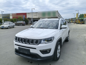 Jeep 指南者 2020款 220T 自动精英版