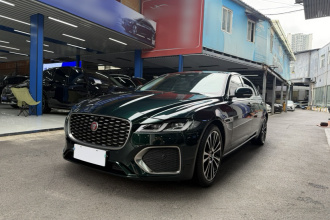 捷豹XFL 2022款 XFL 2.0T P250 两驱尊享豪华版