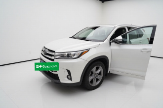 丰田 汉兰达 2018款 2.0T 四驱尊贵版 7座 国VI