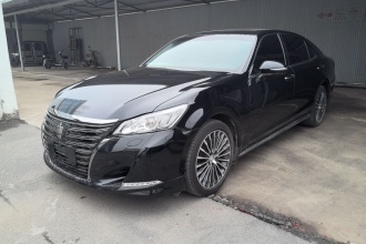 丰田 皇冠 2018款 2.0T 运动版