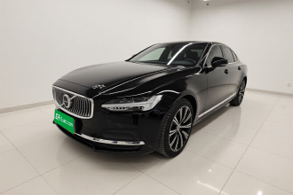 沃尔沃S90 2025款 B5 智远豪华版