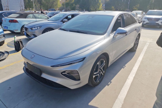 荣威D7 2023款 EV 510km 后驱旗舰版