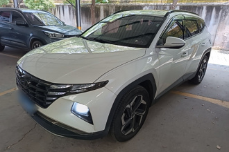 现代 2023款 途胜L 1.5T 自动两驱DLX豪华版
