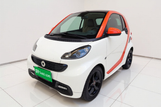smart fortwo 2014款 1.0T 硬顶城市光波激情版