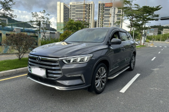 比亚迪 宋Pro新能源 2019款 DM 1.5T 四驱性能版旗舰型