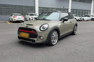 MINI 2019款 2.0T COOPER S 艺术家