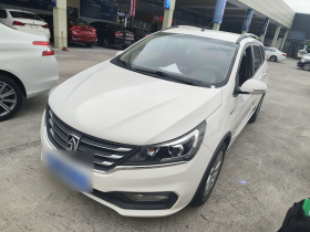 宝骏310W 2017款 1.5L 手动时尚型 国V