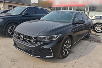 大众 帕萨特 2022款 330TSI 星空豪华版