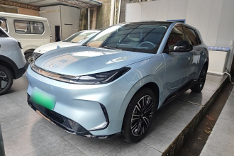 ARCFOX极狐 极狐T1 2025款 425 PLUS