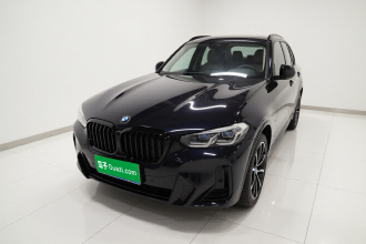宝马X3 2023款 xDrive30i 领先型 M曜夜套装