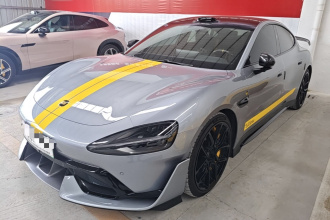 小米汽车 小米SU7 Ultra 2025款 Ultra