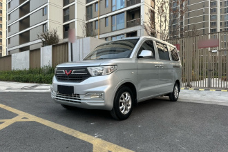 五菱汽车 五菱宏光V 2019款 1.5L劲享版国VI LAR