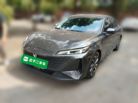 长安 逸达 2023款 蓝鲸NE 1.5T GDI DCT领航型