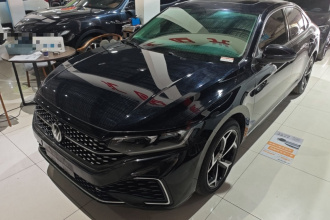 大众 帕萨特 2024款 330TSI 星空精英版