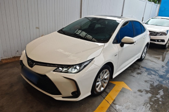 丰田 卡罗拉 2024款 1.8L 智能电混双擎 精英版