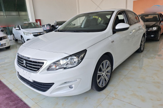 标致408 2015款 1.2T 自动豪华版