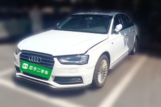 奥迪A4L 2016款 35 TFSI 典藏版 S line舒适型