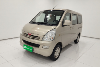 五菱汽车 五菱荣光 2014款 1.2L S 基本型