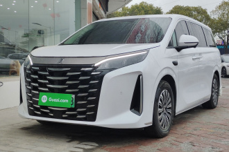 比亚迪 夏 2025款 DM-i 1.5T 180km 超越型