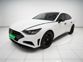 现代 索纳塔 2022款 380TGDi 自动20周年纪念款